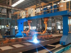 門式焊接機械臂